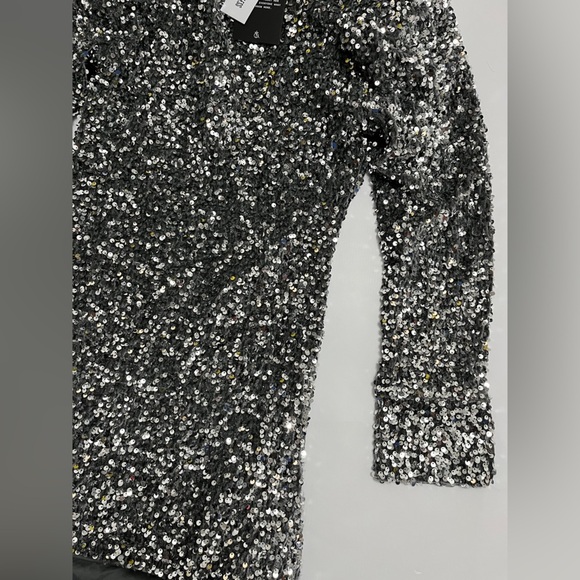 NWT - gorgeous sequin 4th + Reckless silver long sleeve mini dress - size M - Picture 12 of 16